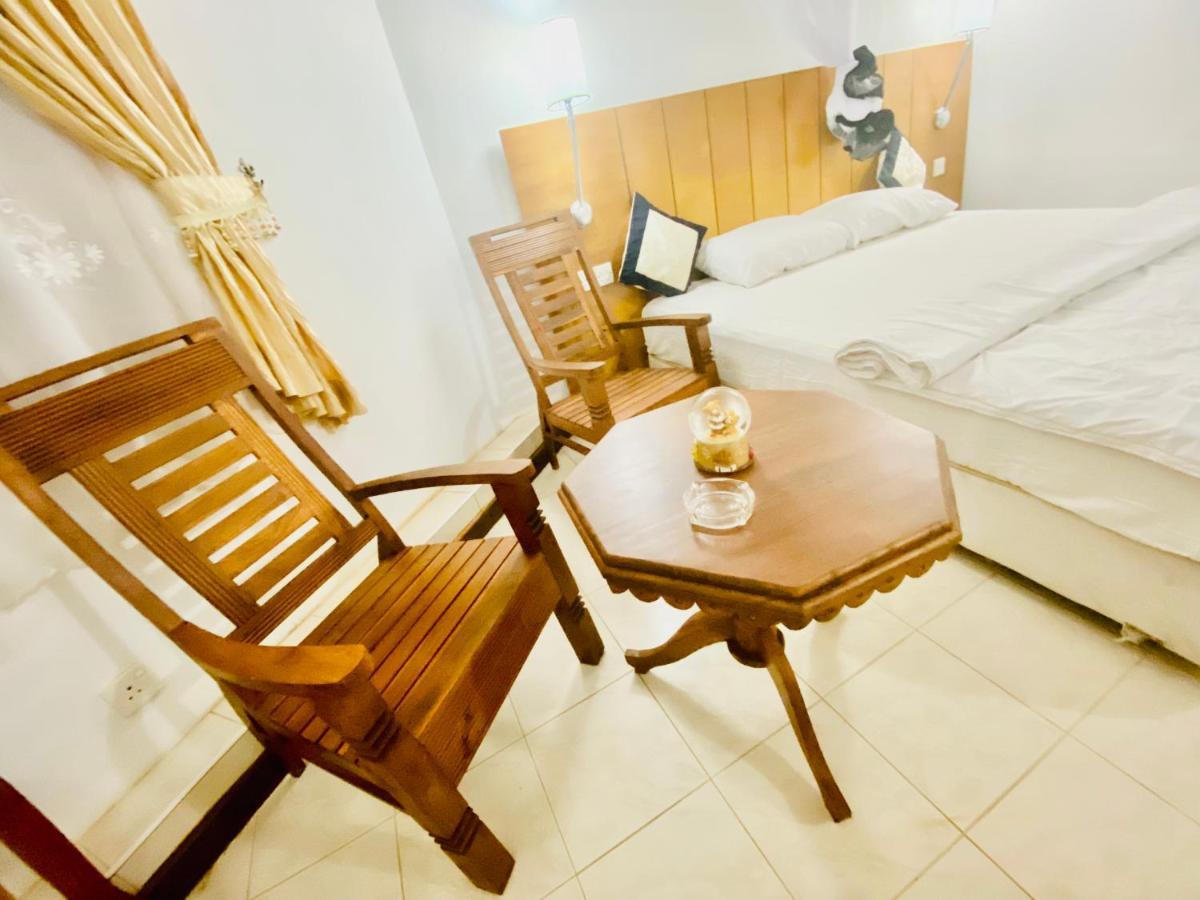 Hikka Paradise Guest House Hikkaduwa Luaran gambar